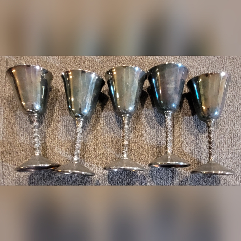 Primrose Plate E.P. Brass small goblets